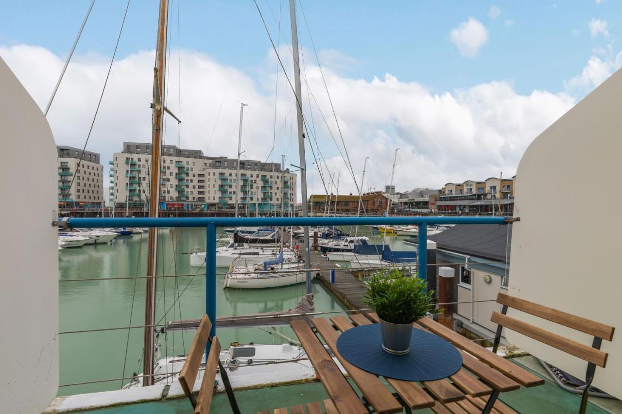 Апартаменты On The Water With Free Parking - By My Getaways Брайтонн Экстерьер фото